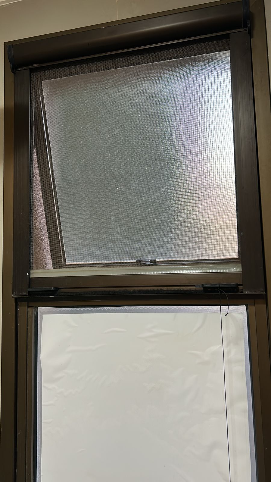 TELA MOSQUITEIRA RECOLHÍVEL RETRÁTIL SOB MEDIDA