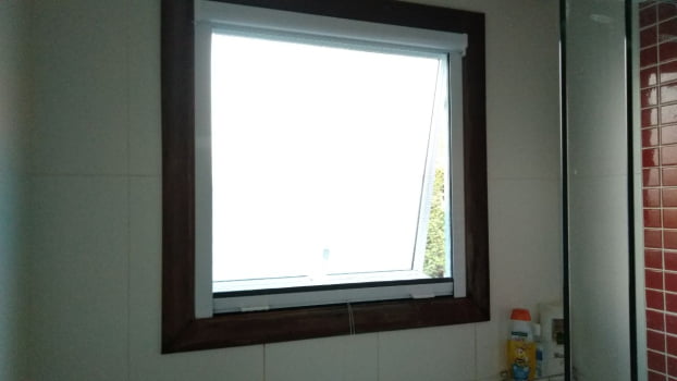 TELA MOSQUITEIRA RECOLHÍVEL RETRÁTIL BRANCA SOB MEDIDA